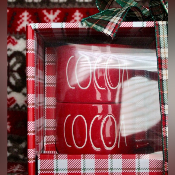 Rae Dunn Christmas Hot Cocoa Crock with Mugs Set - Picture 2 of 3